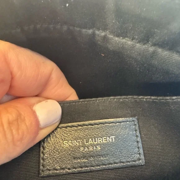 Yves Saint Laurent Gray Quilted Crossbody Bag with Tassel - Picture 7 of 9